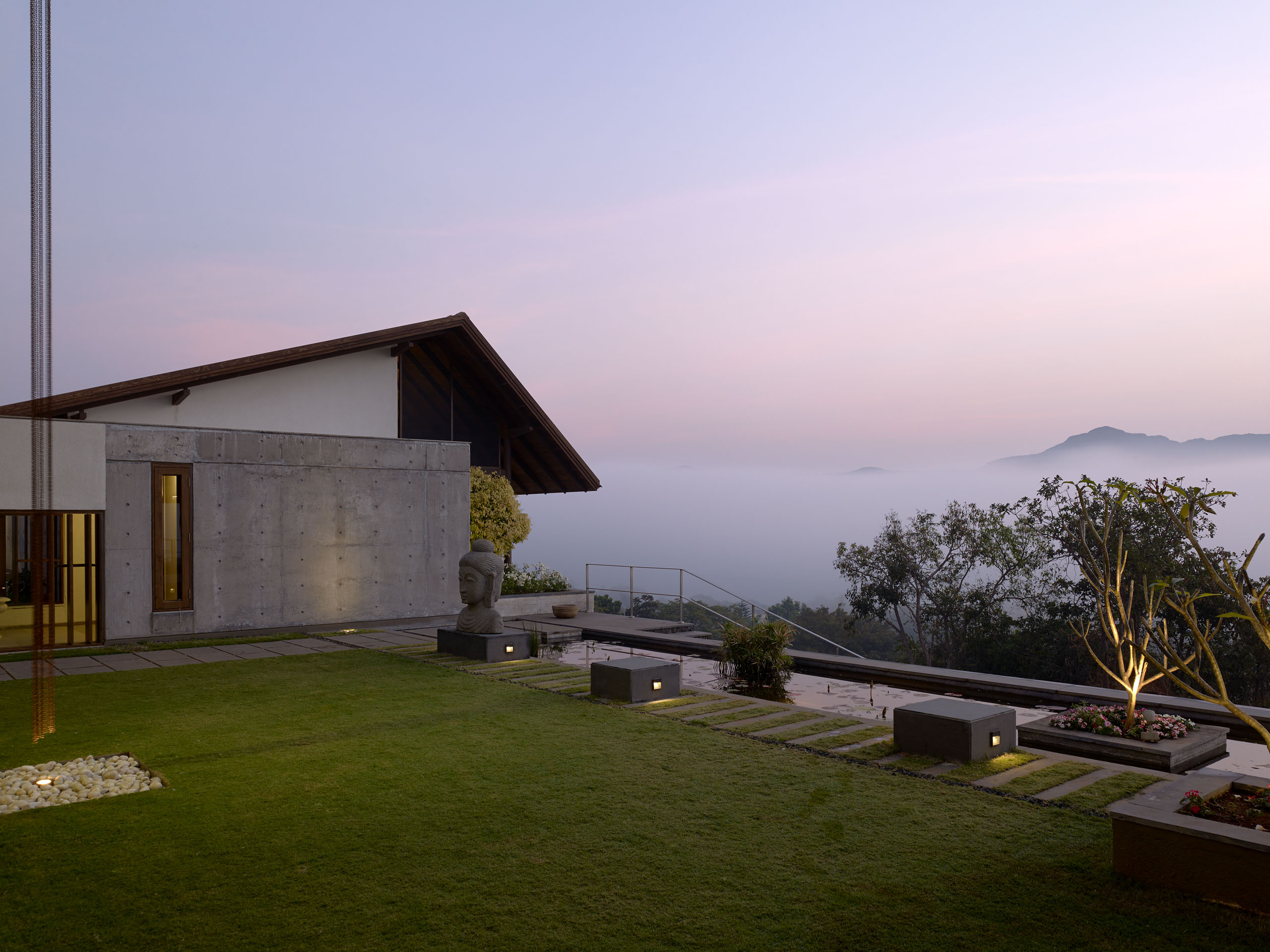 E14489 · Opolis Aamby Valley